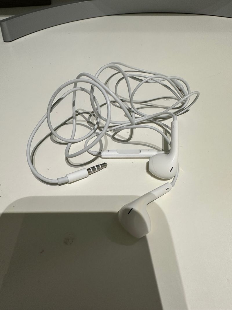 Auriculares EarPods Apple con jack aux