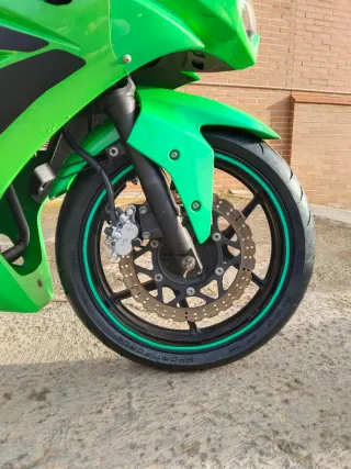 Kawasaki Ninja 250 Como Nueva!