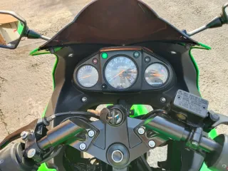 Kawasaki Ninja 250 Como Nueva!