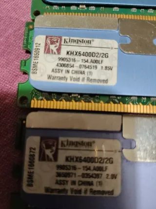 3x Kingston HyperX DDR2 RAM una de4G y dos de2G