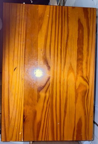 Mesita de madera auxiliar