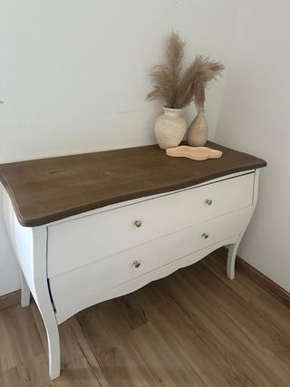 Cómoda y 2 Mesitas de Noche