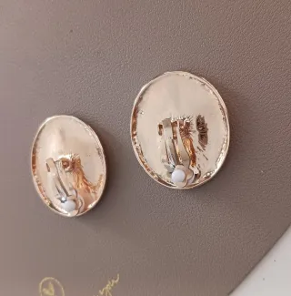 Pendientes Clip Vintage Dorados