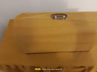 Máquina de coser Alfa antigua