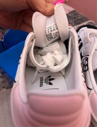 Adidas Samba Hello Kitty