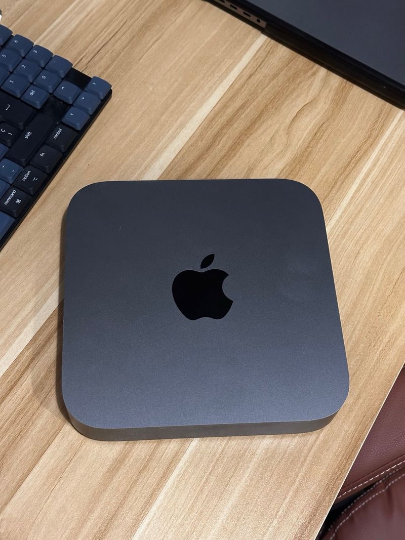Mac mini 2018 i7 16/256