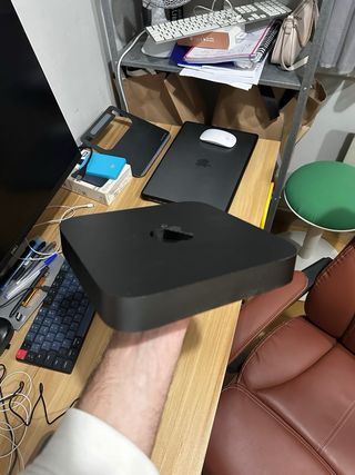 Mac mini 2018 i7 16/256
