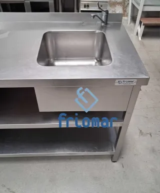 3880 MESA TRABAJO INOX. CON CAJÓN Y FREGADERO