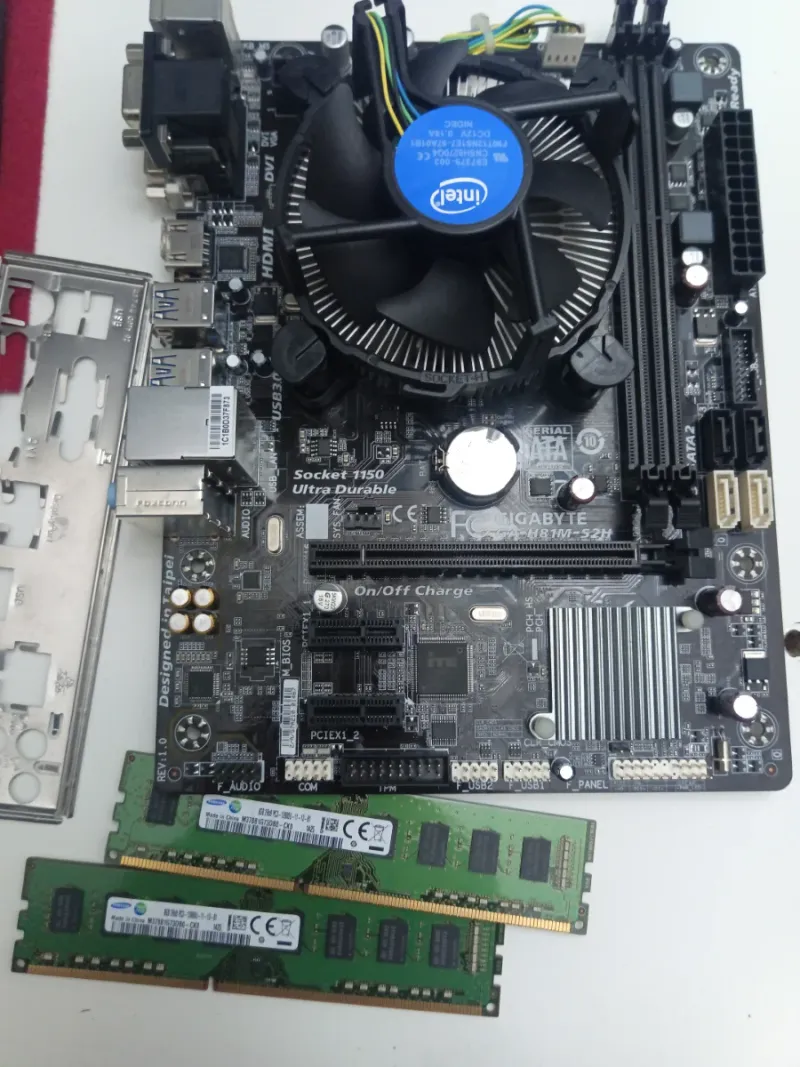 Placa Base GIGABYTE GA-H81M-S2H + CPU i7 4790+ RAM afbeelding 8