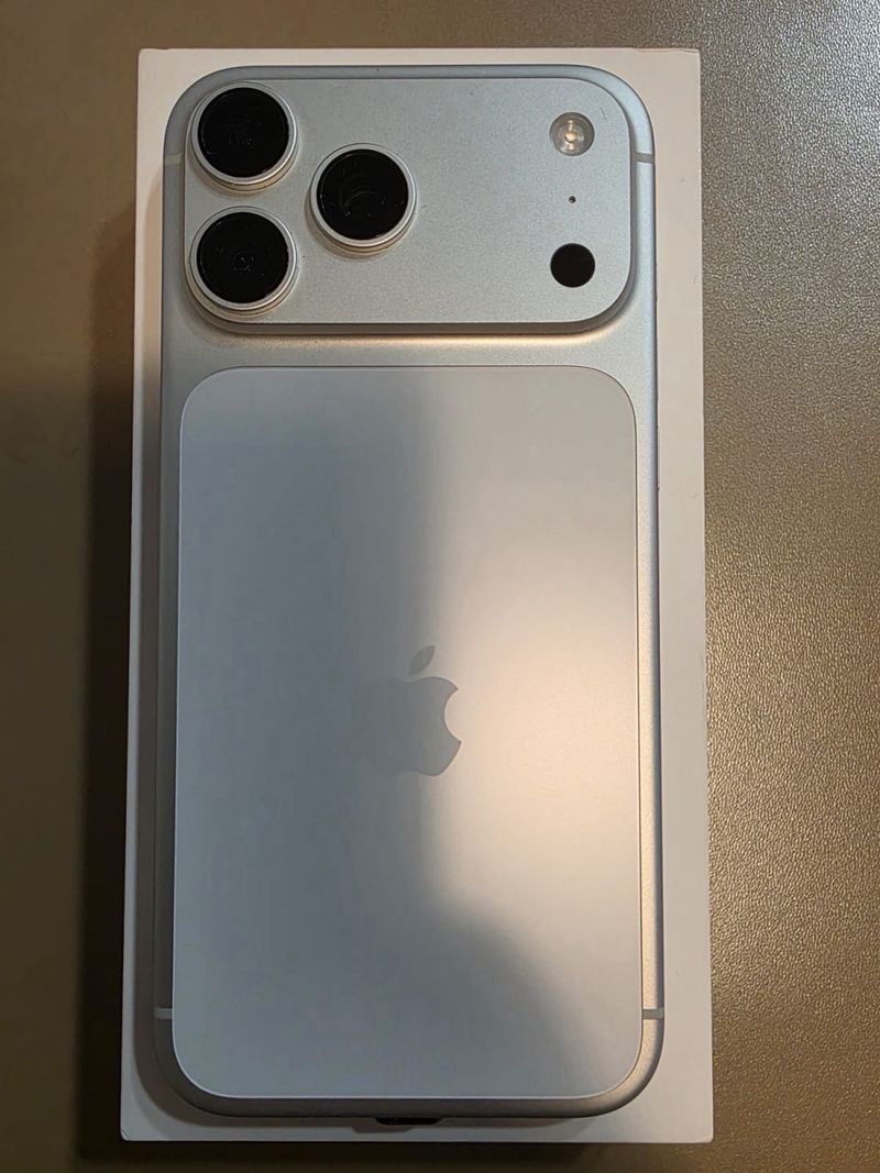 iPhone 17 Pro Max 256gb Plata afbeelding 3