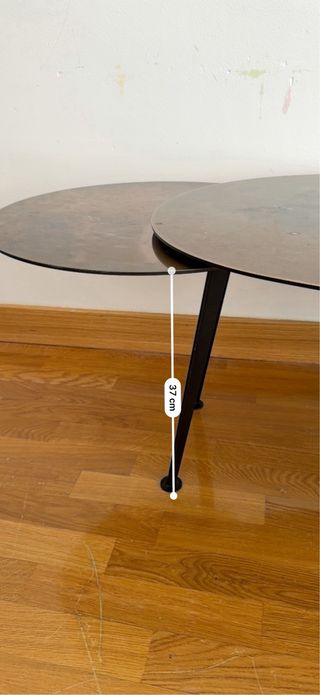 Mesa auxiliar diseño moderno