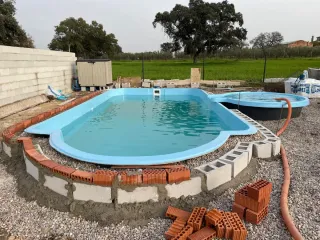 Piscinas de poliéster, varios modelos