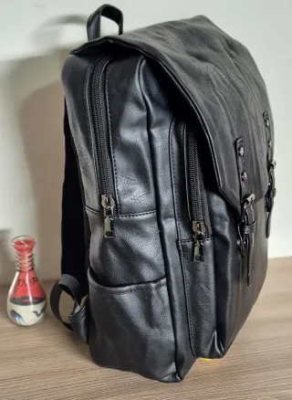 Zaino uomo nero ufficio tempo libero