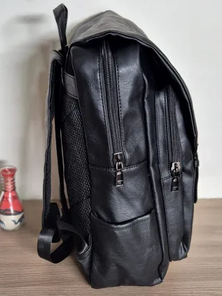 Zaino uomo nero ufficio tempo libero