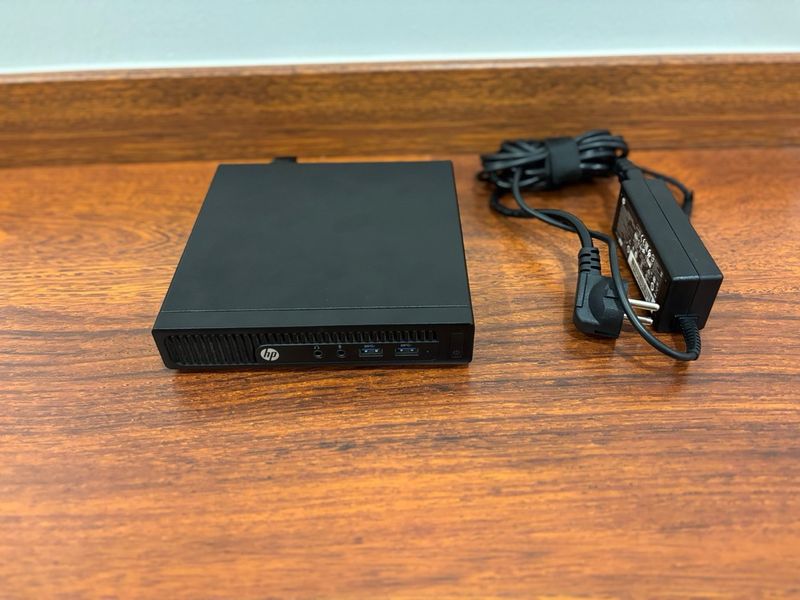 Mini PC HP Negro