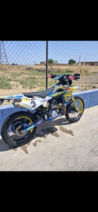 Husqvarna Enduro/Supermotard 125 cc