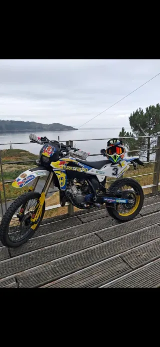 Husqvarna Enduro/Supermotard 125 cc