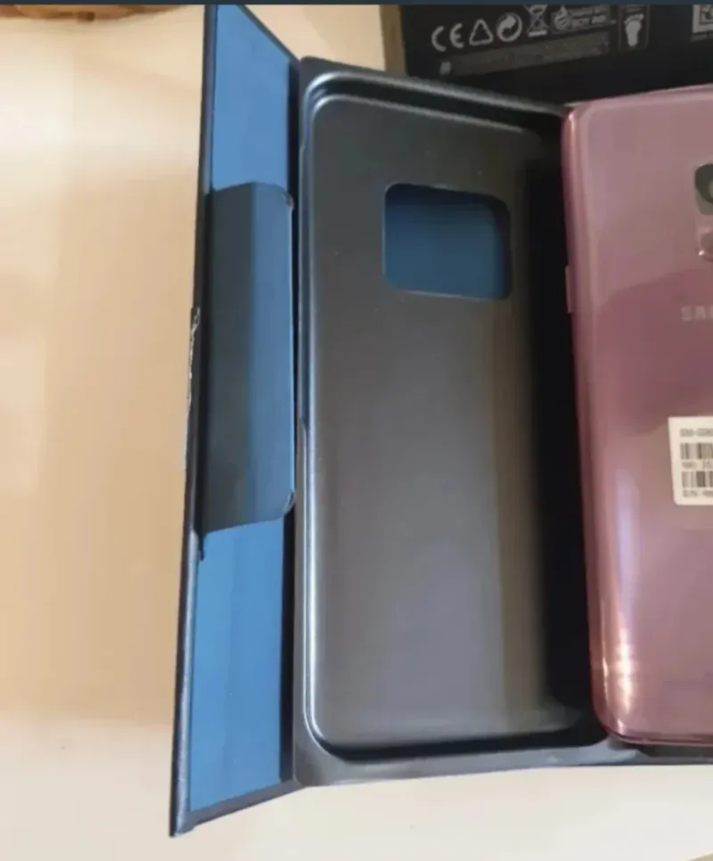 Samsung Galaxy S9 Nuevo + Accesorios afbeelding 4
