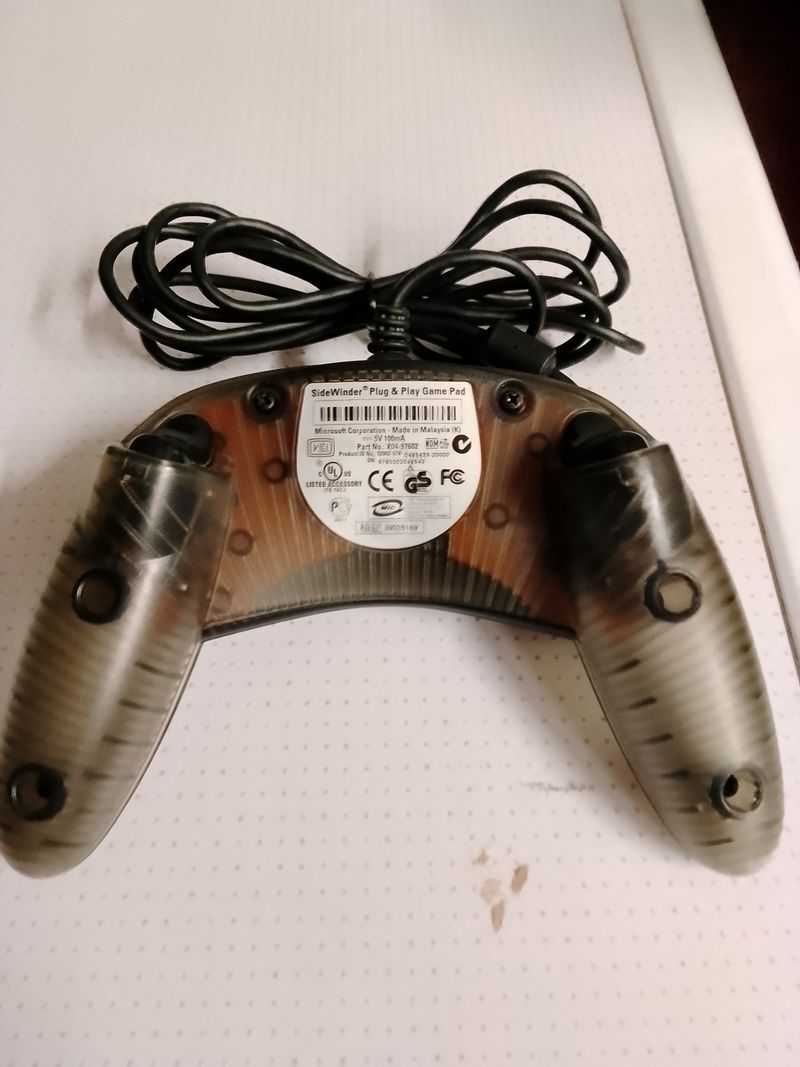 Microsoft SideWinder Game Pad USB afbeelding 6