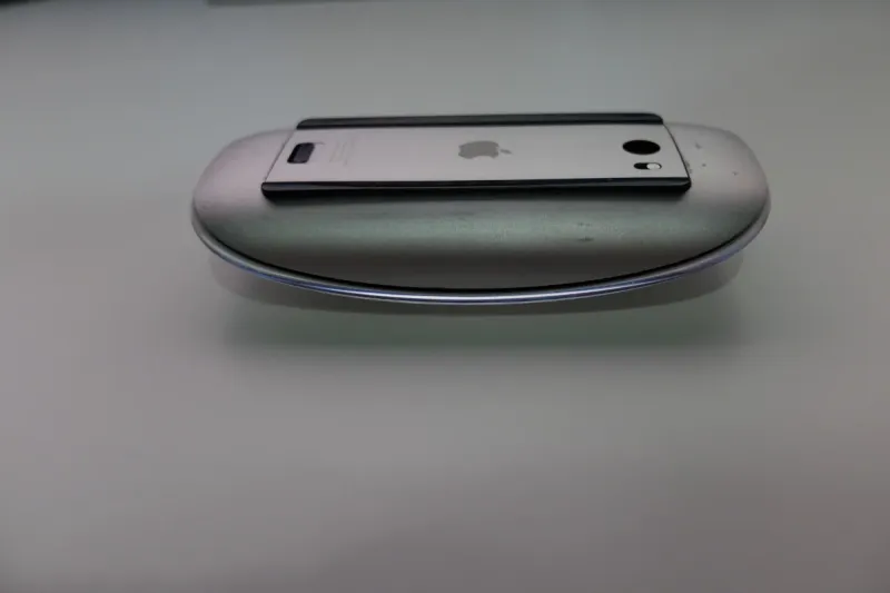 Ratón Apple Magic Mouse afbeelding 3
