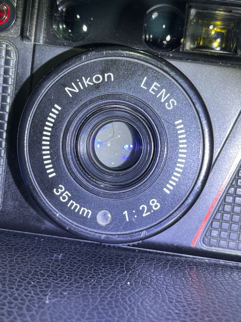 Nikon L35 AF2 Cámara Compacta Negra afbeelding 2