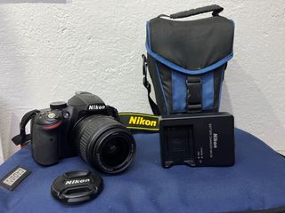 Cámara Nikon D3200 + Accesorios