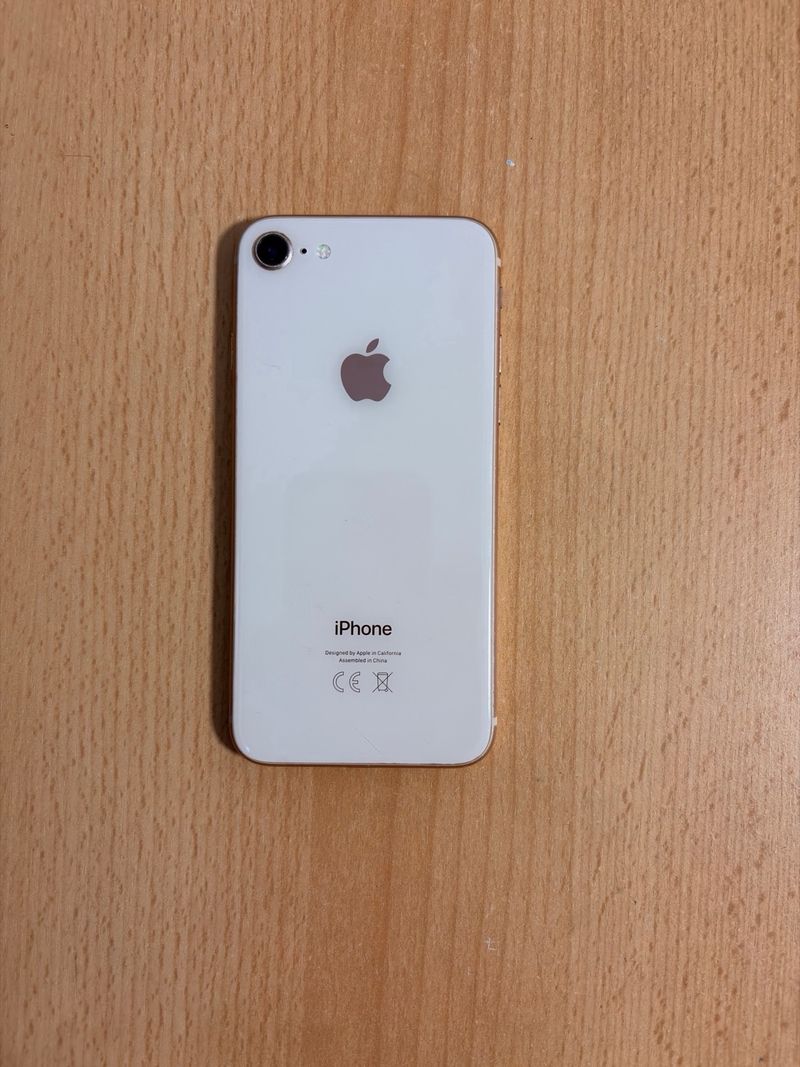 iPhone 8 Blanco afbeelding 2