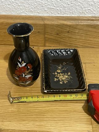 Conjunto porcelana negra y dorada