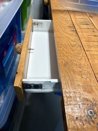 Mesa estudio madera hecha a mano con palets