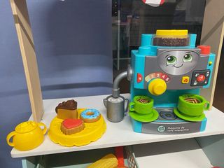 Supermercado-teatro con accesorios