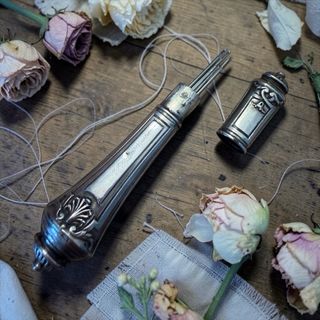 Antico porta aghi argento punzonato fine '800