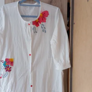 Vestito dipinto floreale