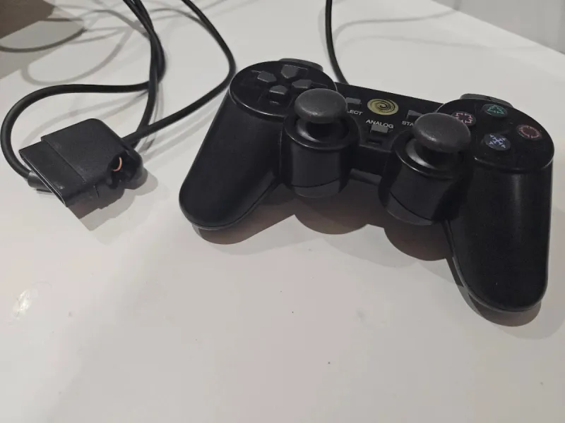 Ps2 Slim + 3 Memory Cards + 2 Mandos + Cámara afbeelding 6