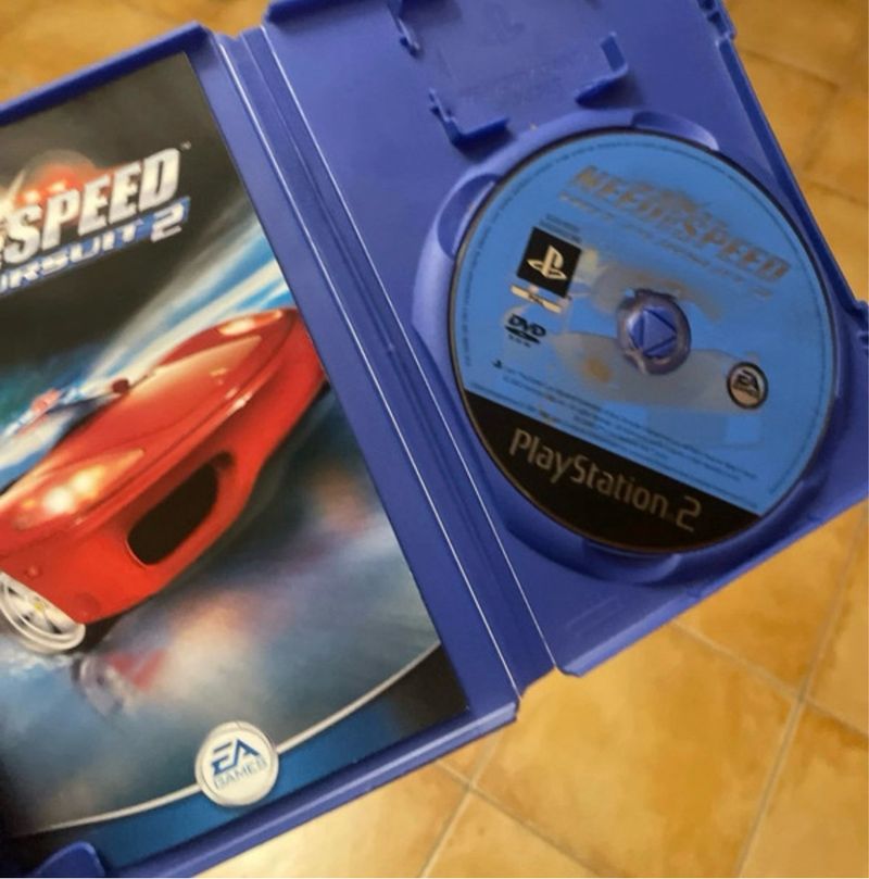 Need for Speed Hot Pursuit 2 PS2 afbeelding 3