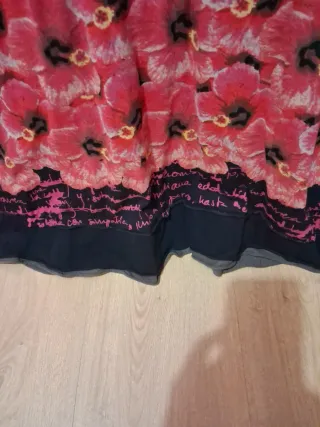 Vestido Desigual Negro y Rosa Flores