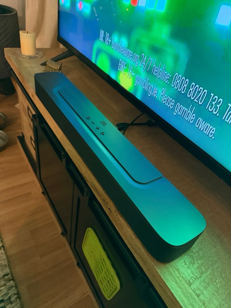 Barra de sonido JBL 2.0 All-in-One MK2 Bluetooth afbeelding 2