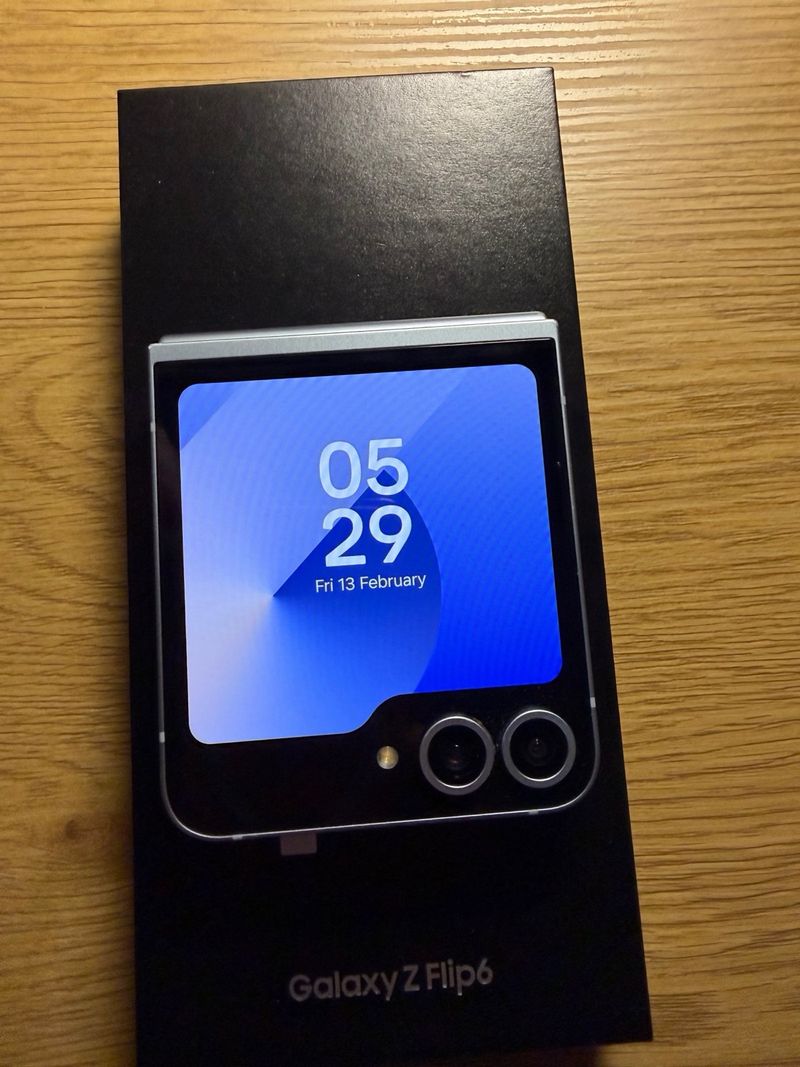 Samsung Galaxy Z Flip 6 5G 256GB Azul afbeelding 5