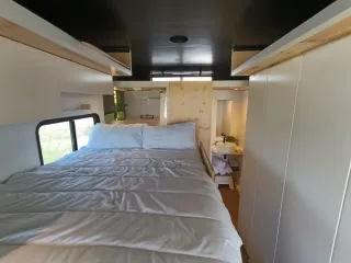 TINY HOUSE