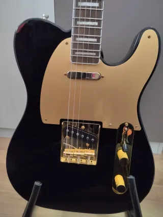 Guitarra Fender Telecaster 40th Aniversario