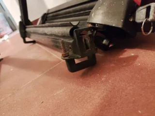 Portaesquís para baca rectangular o cuadrada