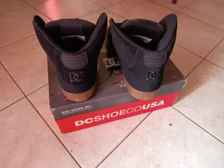 Scarpe DC Shoes alte nere e marroni