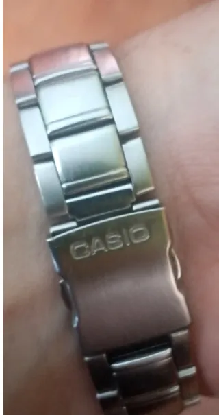 Reloj Casio Analógico y Digital Plata