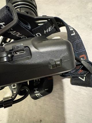 Linterna frontal LED alta potencia