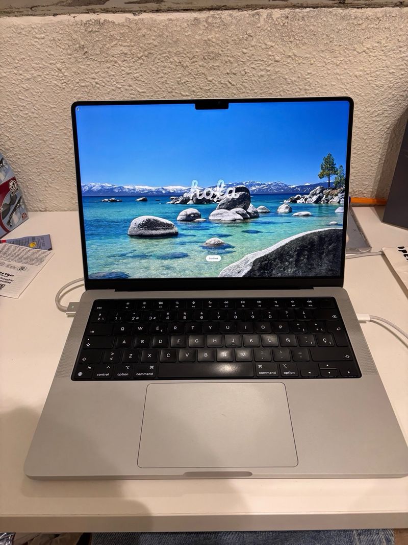 MacBook Pro 14” 64GB/2TB Plata afbeelding 3