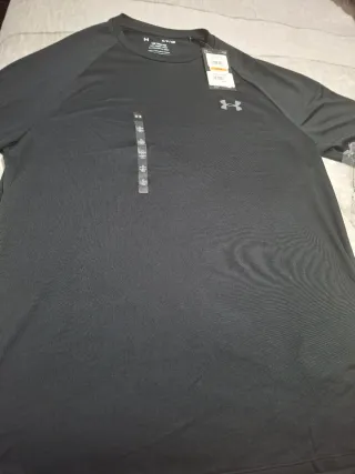 Camiseta Under Armour Tech S Negra Hombre