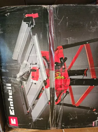 Sierra Ingletadora Einhell sin estrenar