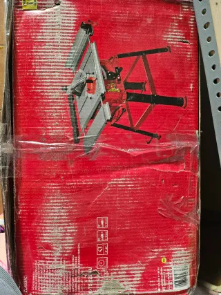 Sierra Ingletadora Einhell sin estrenar