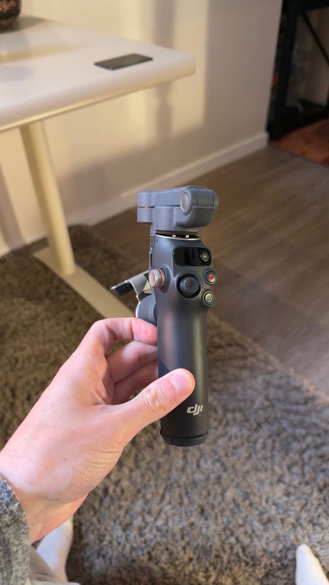 DJI Osmo Mobile 7P – Estabilizador para smartphone