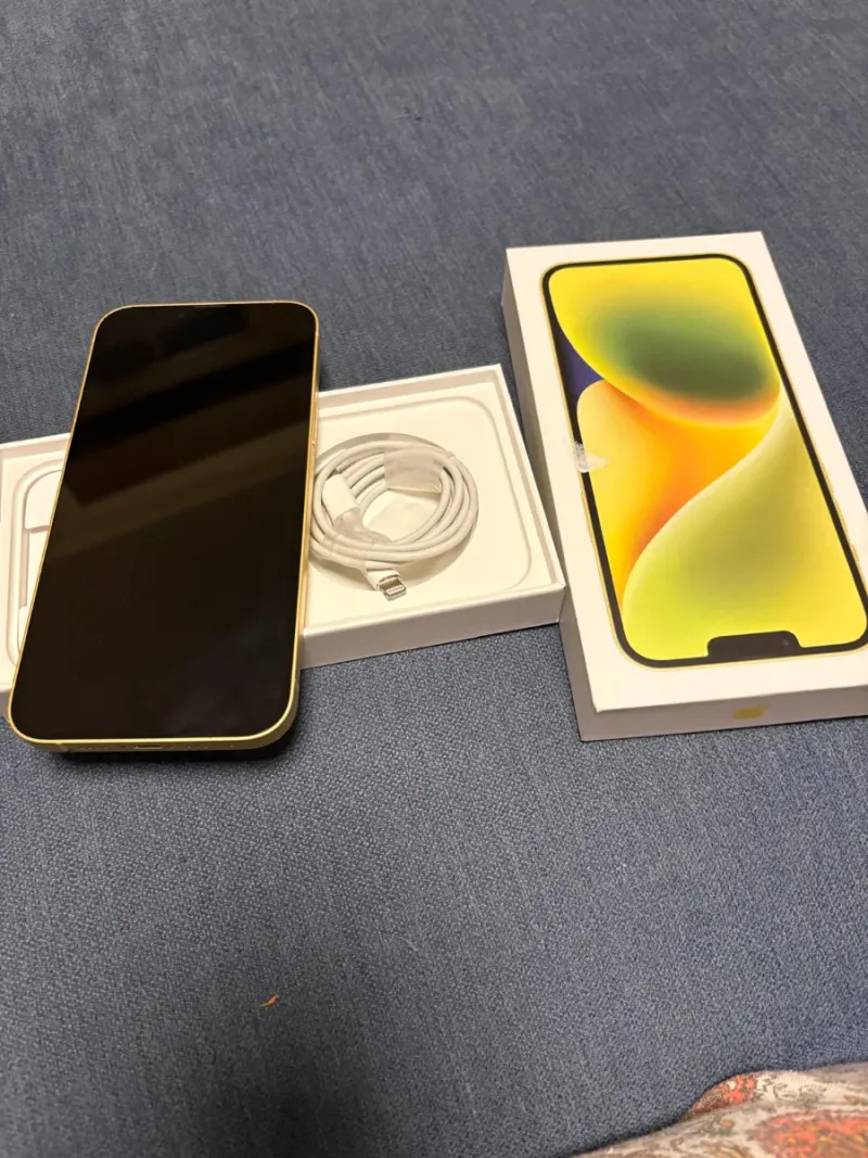 iPhone 14 Plus Dorado