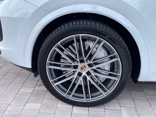 Porsche Cayenne Coupé Porsche Cayenne Coupé Turbo